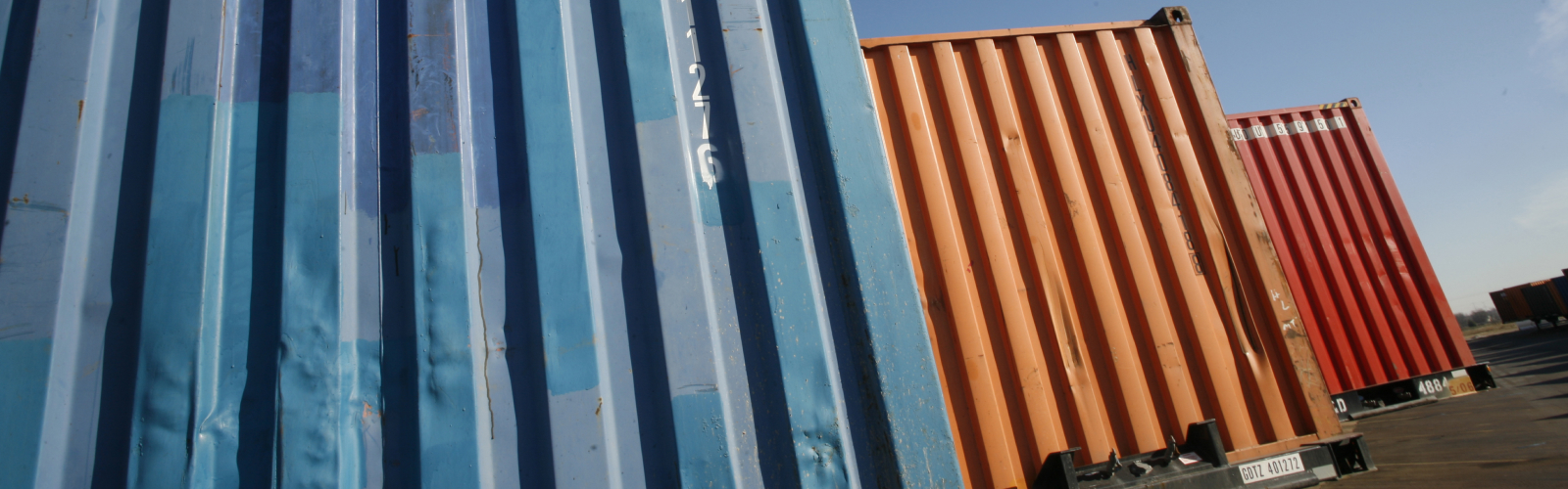 What to Know Before You Buy Portable Storage Containers - Spinnaker ...